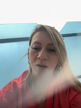 Snapshot of AtheneaRusell chatting on October 25, 7:08 pm AtheneaRusell online show from October 25, 7:08 pm