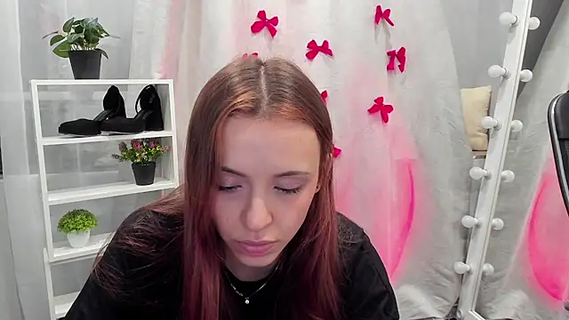 Sahara Shields online show from February 4, 10:10 am