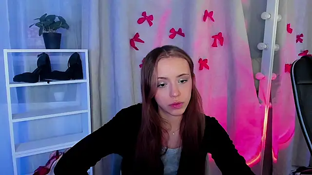 Sahara Shields online show from February 12, 1:27 pm