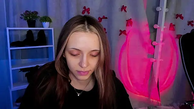 Sahara Shields online show from March 7, 10:13 am