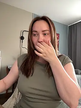Kiss My Body online show from May 19, 4:46 pm