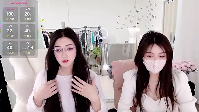 miaomiao-777 online show from February 28, 4:35 am