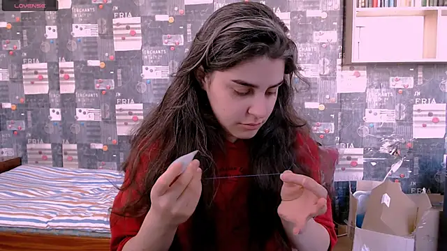 Snapshot of _Roselina_ chatting on September 21, 9:44 am  Roselina  online show from September 21, 9:44 am