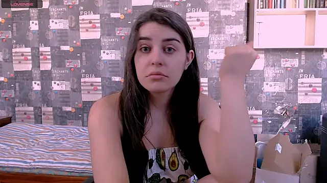 Snapshot of _Roselina_ chatting on September 23, 7:22 am  Roselina  online show from September 23, 7:22 am