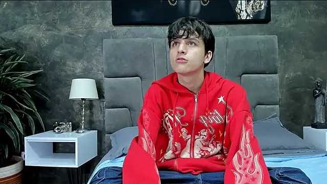 Snapshot of bruce_hans chatting on September 29, 11:37 am bruce hans online show from September 29, 11:37 am