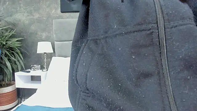 Snapshot of bruce_hans chatting on October 14, 11:44 am bruce hans online show from October 14, 11:44 am