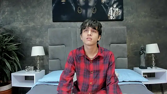 Snapshot of bruce_hans chatting on October 20, 11:43 am bruce hans online show from October 20, 11:43 am