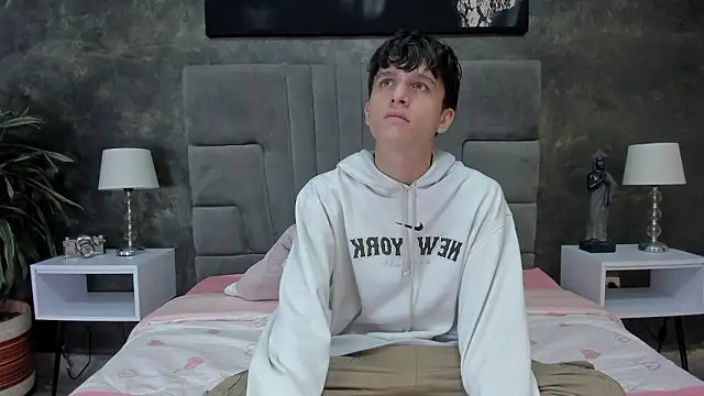 bruce hans online show from March 1, 11:45 am