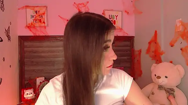 Snapshot of AdaaMillan chatting on October 24, 10:55 am AdaaMillan online show from October 24, 10:55 am