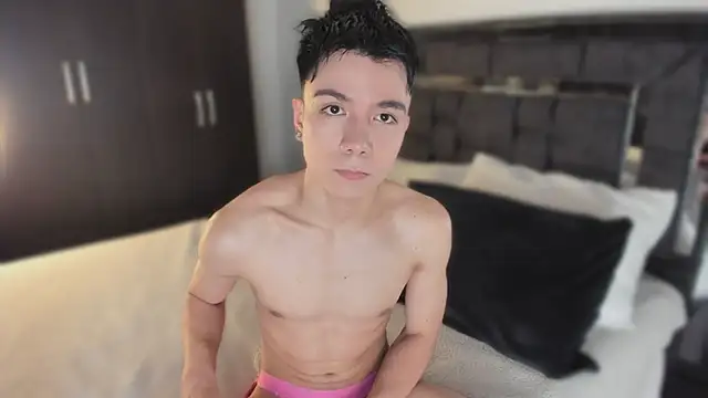 alanblack1 online show from March 10, 1:05 pm