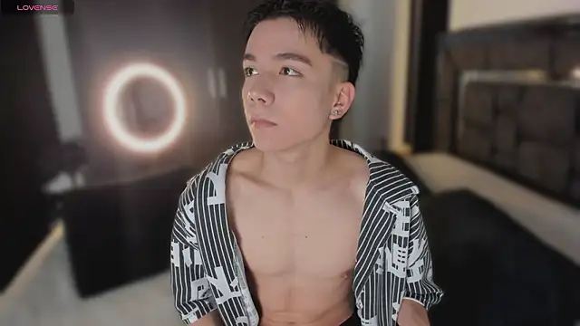 alanblack1 online show from March 16, 1:15 pm