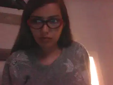 VittoriaTaylor online show from February 24, 4:27 am