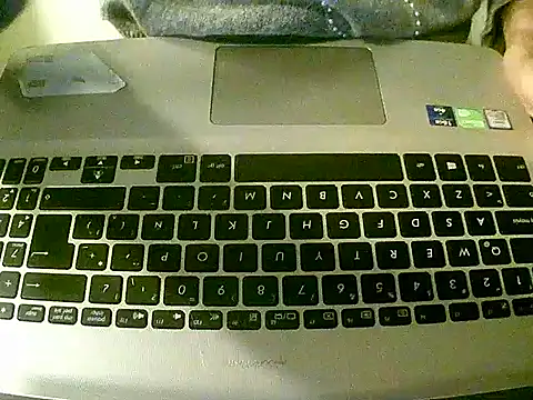 VittoriaTaylor online show from October 21, 4:57 am