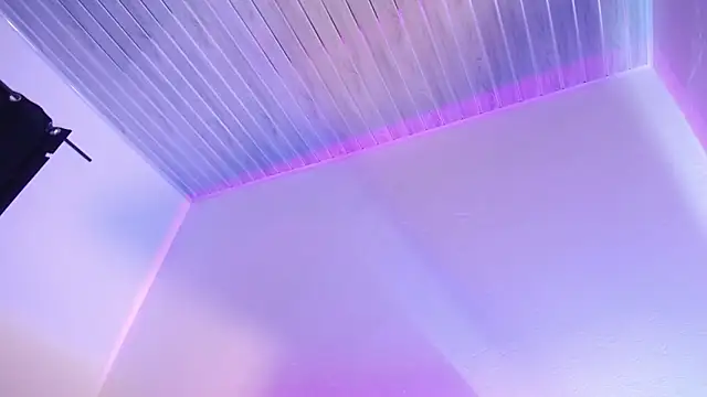 Snapshot of Brendaajames chatting on March 25, 12:49 am Brendaajames online show from March 25, 12:49 am