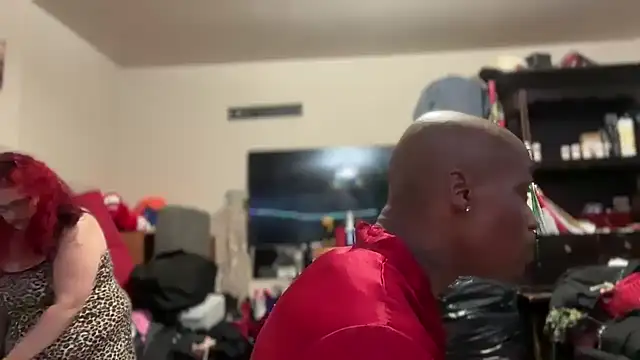 assntitz333 online show from April 12, 9:25 am