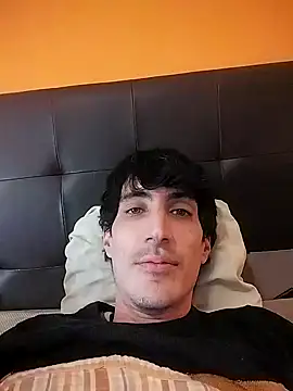 moutt99 online show from January 15, 1:20 pm