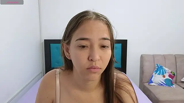 SERAFINA  online show from March 31, 7:31 am