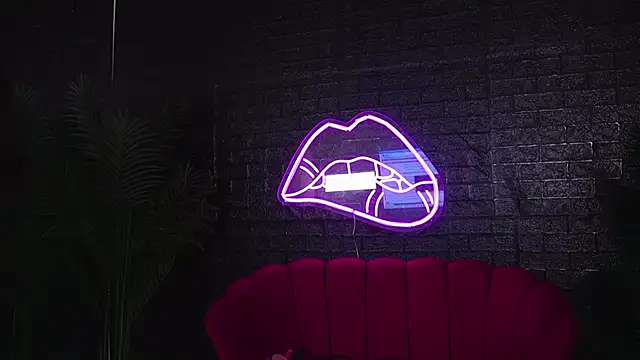 Annabellerise online show from September 23, 4:15 am