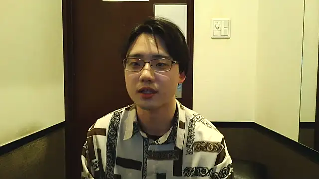 nunnun00 online show from February 1, 10:26 am