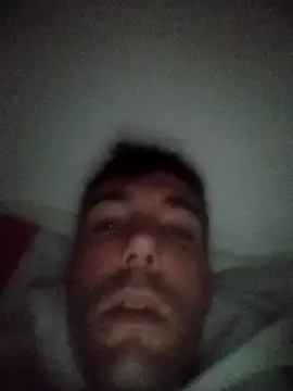 Snapshot of Yeray01 chatting on April 1, 6:27 pm Yeray01 online show from April 1, 6:27 pm