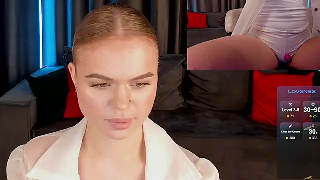 Snapshot of MilaFink chatting on February 22, 5:24 pm MilaFink online show from February 22, 5:24 pm