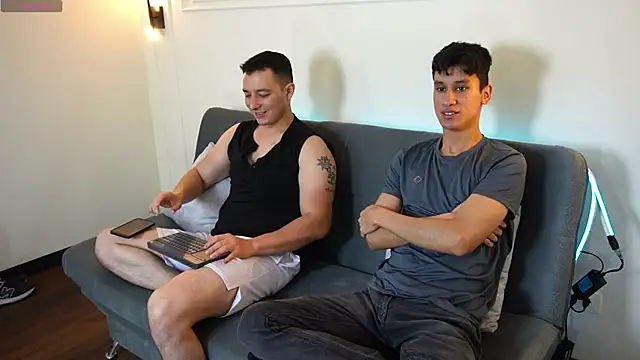 Cum hunters online show from January 17, 1:46 pm