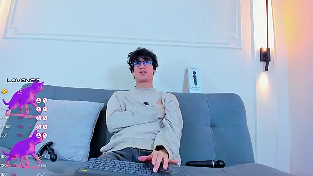 Cum hunters online show from February 5, 3:11 am