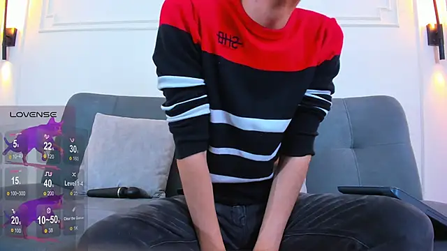 Snapshot of Cum_hunters chatting on March 7, 3:47 am Cum hunters online show from March 7, 3:47 am