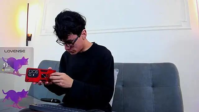 Snapshot of Cum_hunters chatting on March 28, 3:39 am Cum hunters online show from March 28, 3:39 am