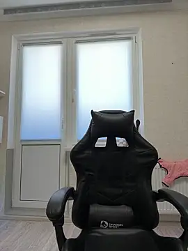  XxX-XxX  online show from March 19, 5:19 am