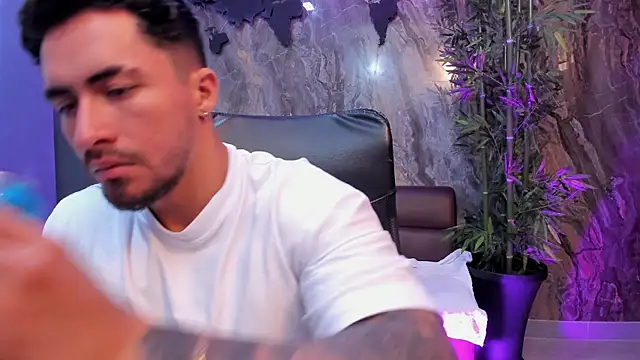 Brad Summer online show from December 19, 5:53 pm