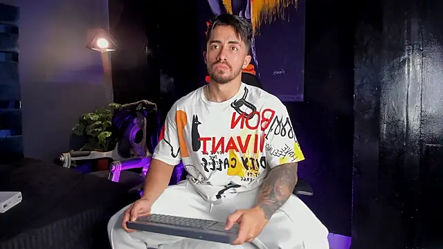 Brad Summer online show from February 21, 11:28 pm