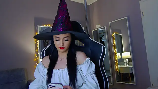 Snapshot of Eva_Lovvia_ chatting on February 7, 9:26 pm Eva Lovvia online show from February 7, 9:26 pm