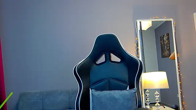 Snapshot of Eva_Lovvia_ chatting on March 7, 4:46 am Eva Lovvia online show from March 7, 4:46 am