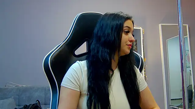 Snapshot of Eva_Lovvia_ chatting on March 11, 6:30 pm Eva Lovvia online show from March 11, 6:30 pm