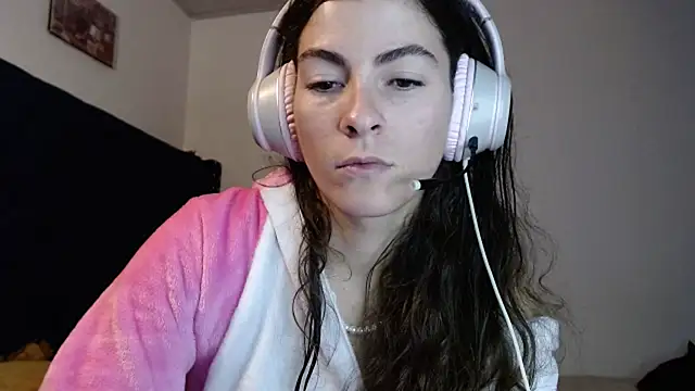 Snapshot of MARIELSINS_AND_DAIKIJACK chatting on March 1, 11:04 pm MARIELSINS AND DAIKIJACK online show from March 1, 11:04 pm