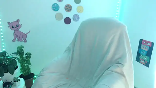 Snapshot of samy_love35 chatting on January 5, 8:12 pm samy love35 online show from January 5, 8:12 pm