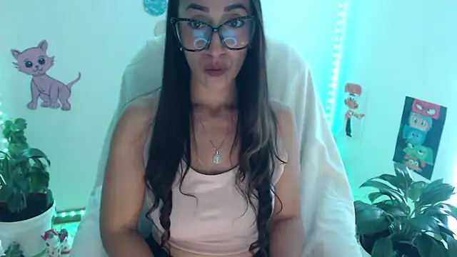 Snapshot of samy_love35 chatting on January 9, 10:44 pm samy love35 online show from January 9, 10:44 pm