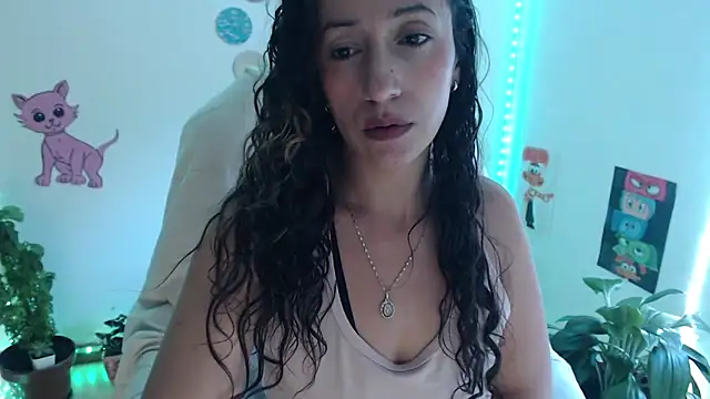 Snapshot of samy_love35 chatting on January 15, 10:13 pm samy love35 online show from January 15, 10:13 pm