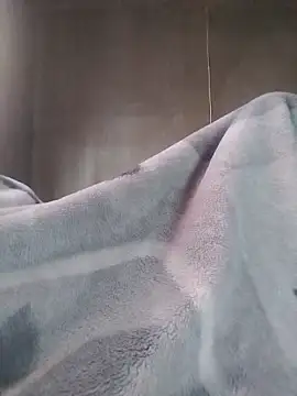 Snapshot of LaneYam chatting on March 9, 7:23 am LaneYam online show from March 9, 7:23 am