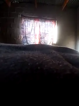 Snapshot of LaneYam chatting on March 19, 1:48 pm LaneYam online show from March 19, 1:48 pm