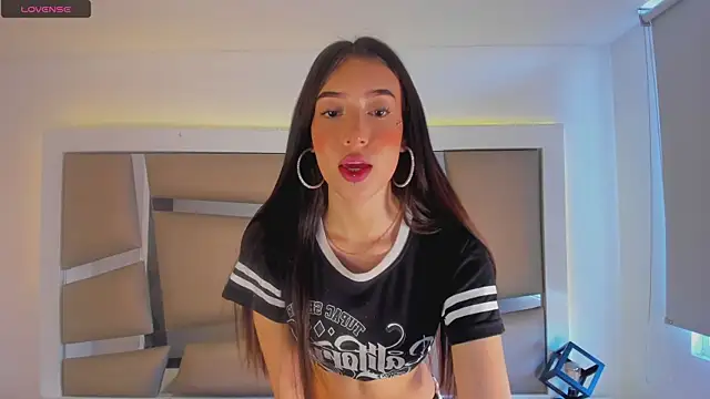 Snapshot of Princess_tokyo chatting on January 17, 12:31 pm Princess tokyo online show from January 17, 12:31 pm