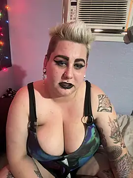 MistressMizfit online show from January 21, 9:04 pm