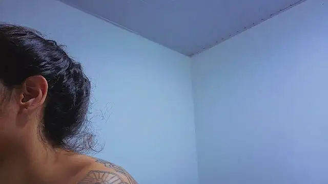lana roman online show from February 16, 1:24 am