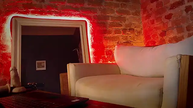 Snapshot of MistressLacey chatting on October 4, 12:58 pm MistressLacey online show from October 4, 12:58 pm