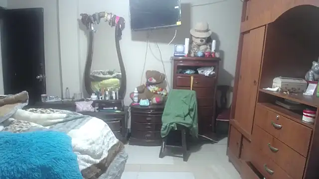 jazmin mature  online show from March 1, 11:34 am