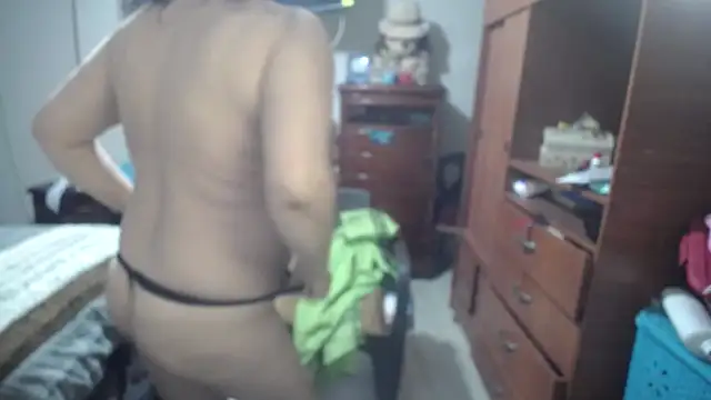 jazmin mature  online show from March 18, 12:41 pm