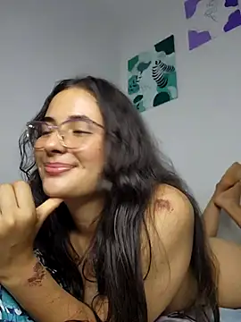 baaby-miiaa online show from March 9, 6:50 am