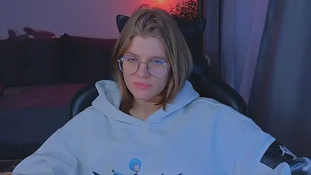  JessieVibes online show from February 10, 2:43 pm