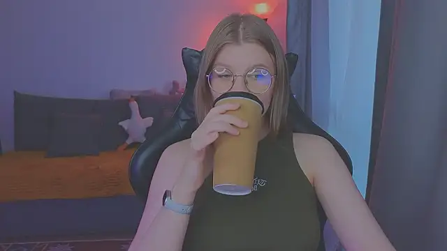  JessieVibes online show from March 17, 2:53 pm